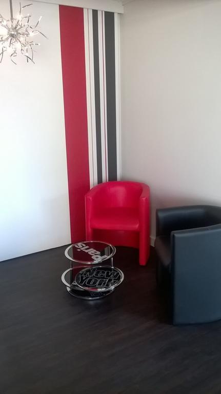 Contact Hotel Du Cerf Château-Gontier 외부 사진