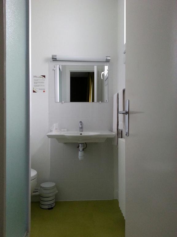 Contact Hotel Du Cerf Château-Gontier 외부 사진
